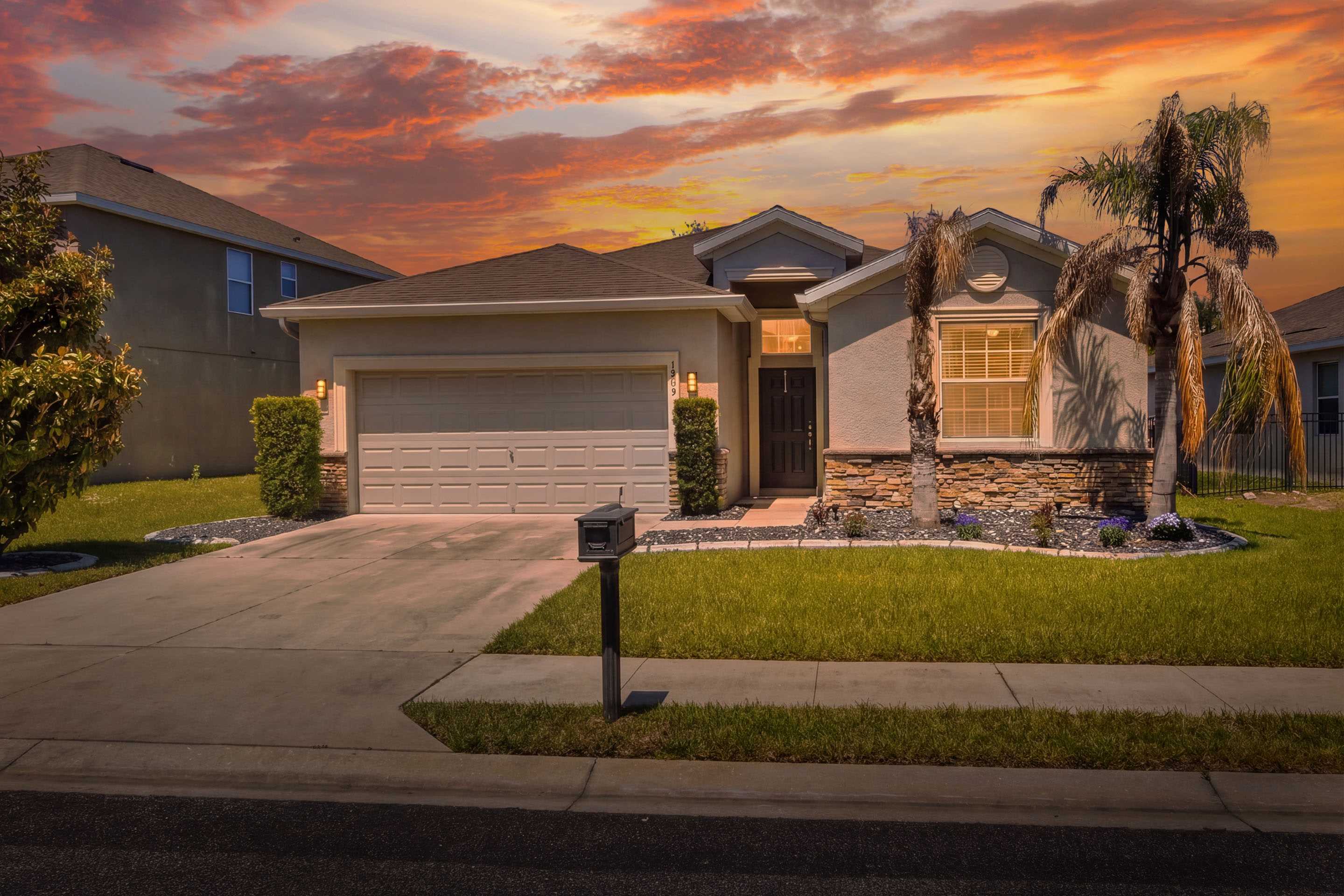 Central Florida Dream Home – Priced to Sell